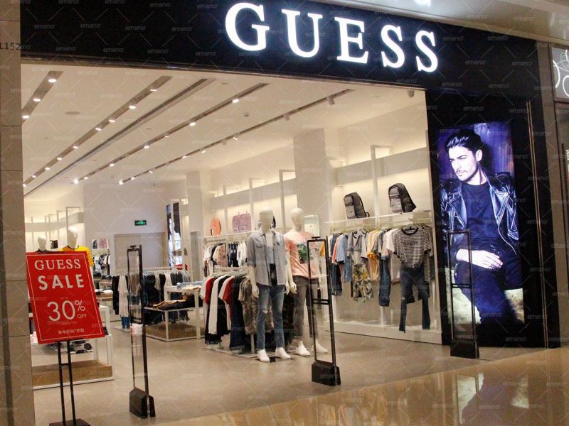 ร้านขายเสื้อผ้า GUESS ติดตั้งอุปกรณ์กันขโมย cube beauty AM6811